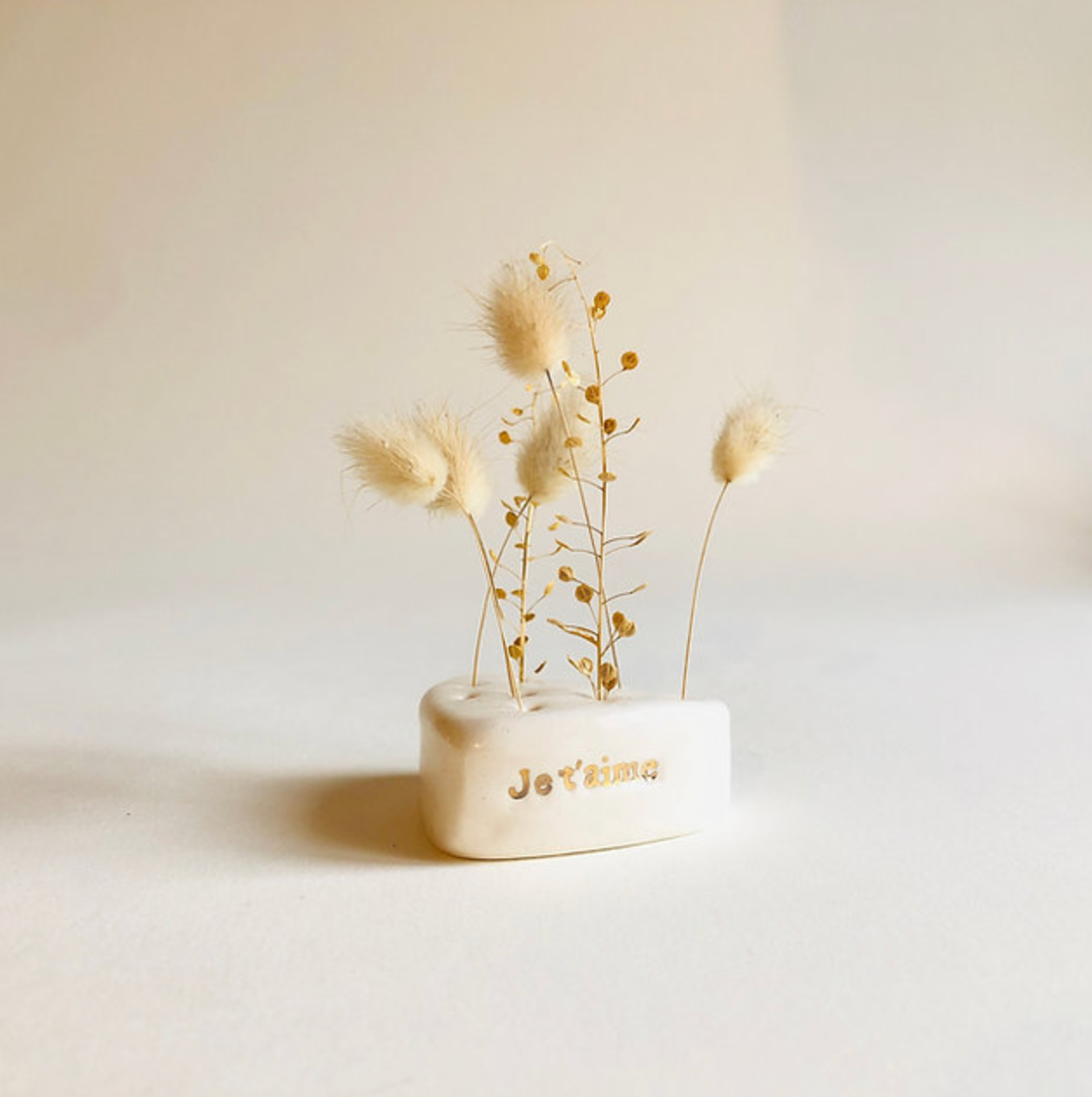 Pain de fleurs en porcelaine - Je t'aime