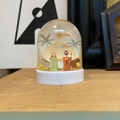 Boule à neige - Crèche claire