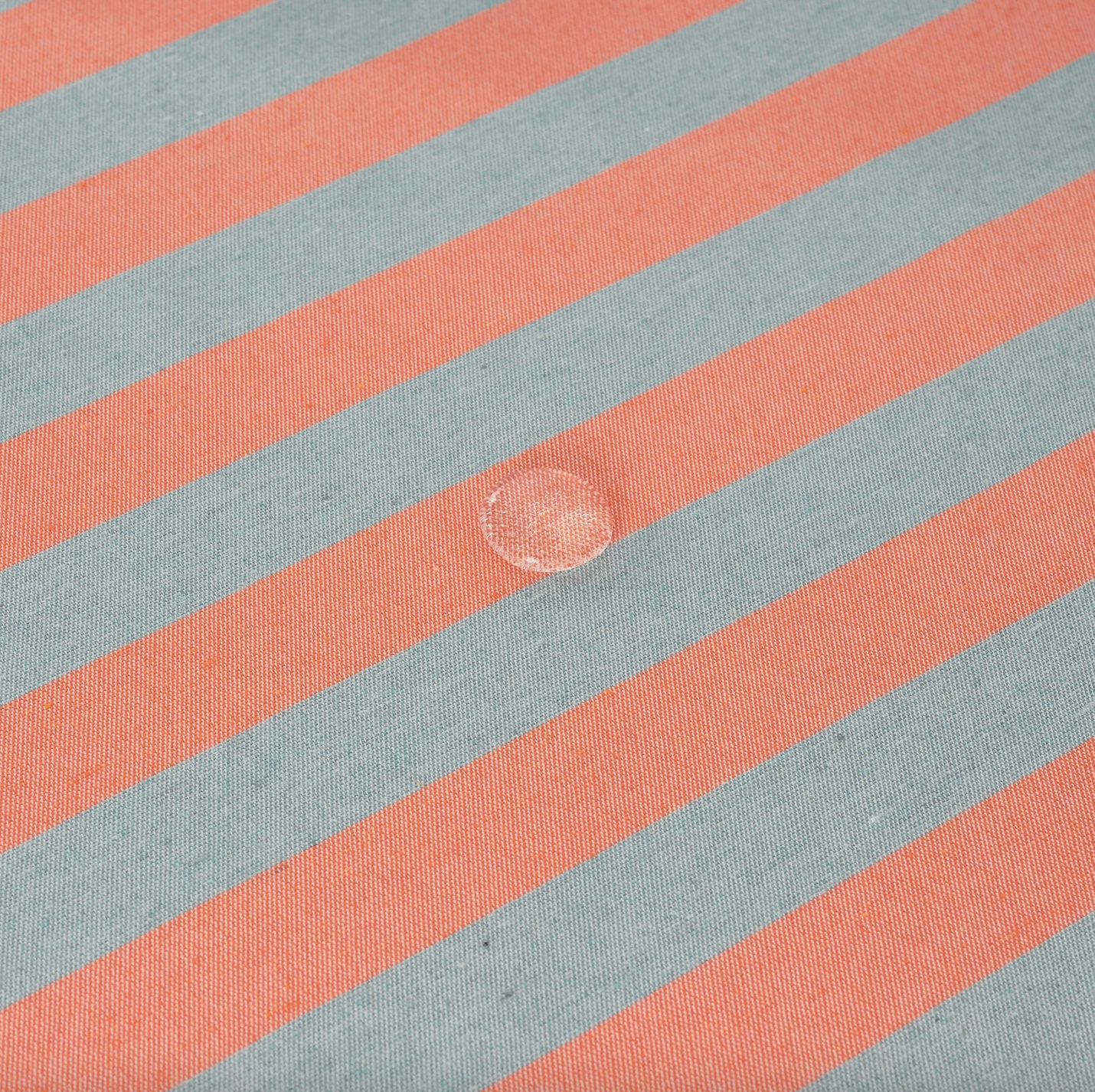 Nappe jacquard rayée imperméable orange & vert de gris - 160 x 250cm