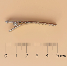 Barrette - Teckel long paillettes champagnes