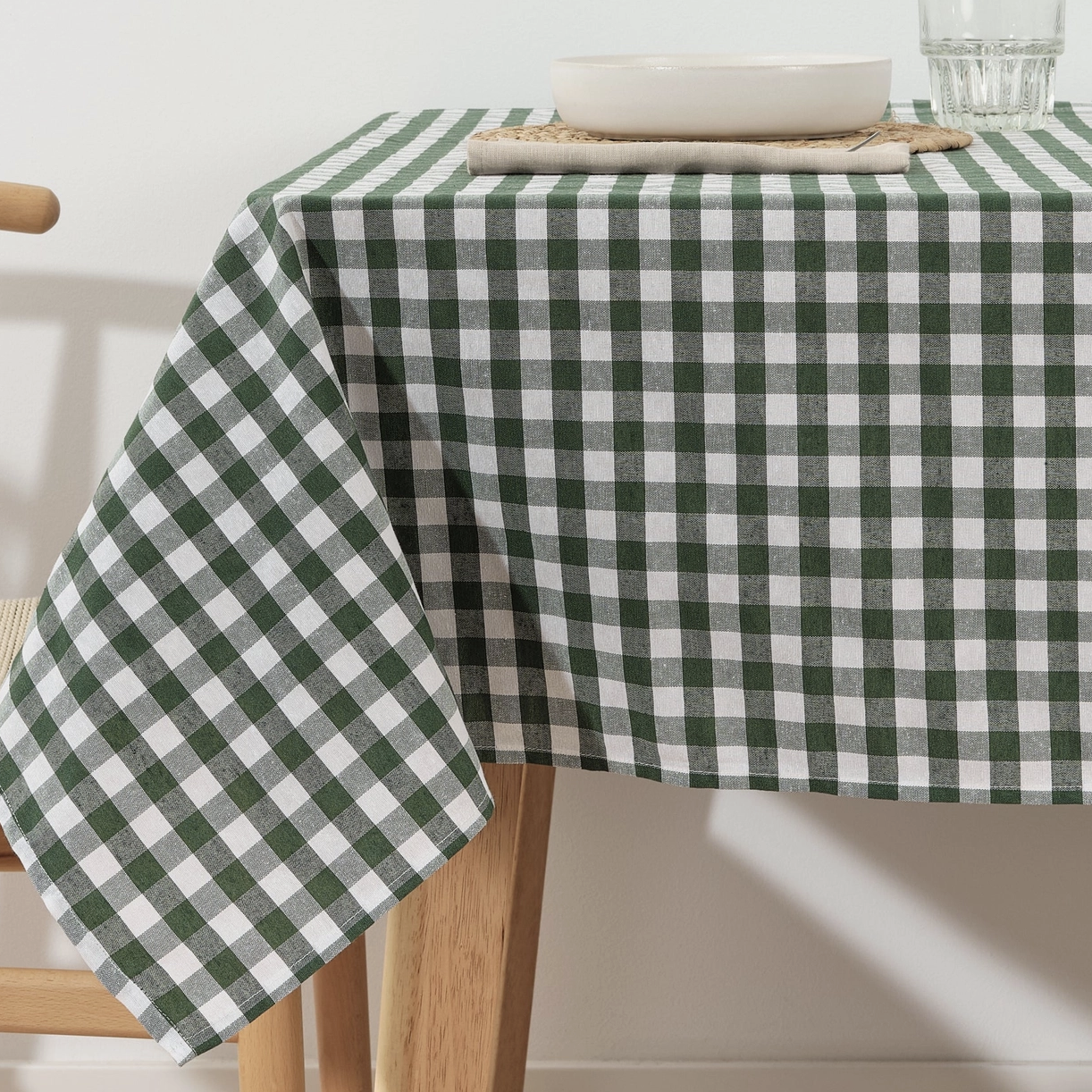 Nappe vichy verte imperméable - 140 x 250cm