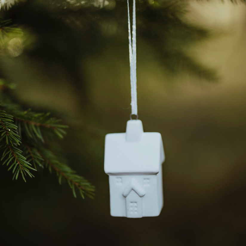 Maison haute porte à suspendre