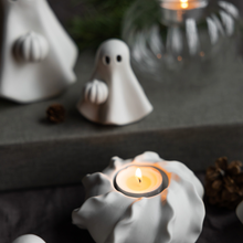 Fantôme et sa citrouille blanc céramique à poser