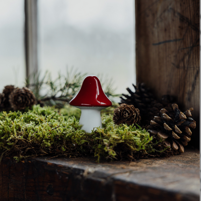 Champignon large pointu en céramique à poser - Rouge