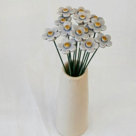 Fleur de fraisier en céramique - Bleue