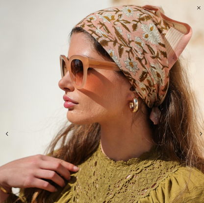 Petit foulard - Harper rose d'été