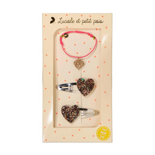 Coffret - Bracelet fuschia et 2 barrettes coeurs
