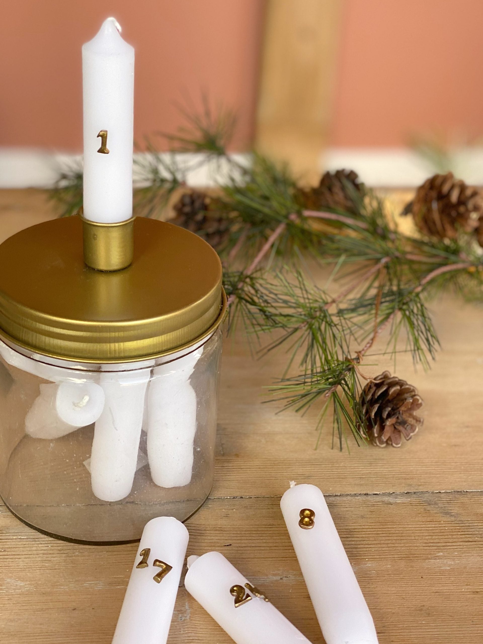 Pot à bougies en laiton