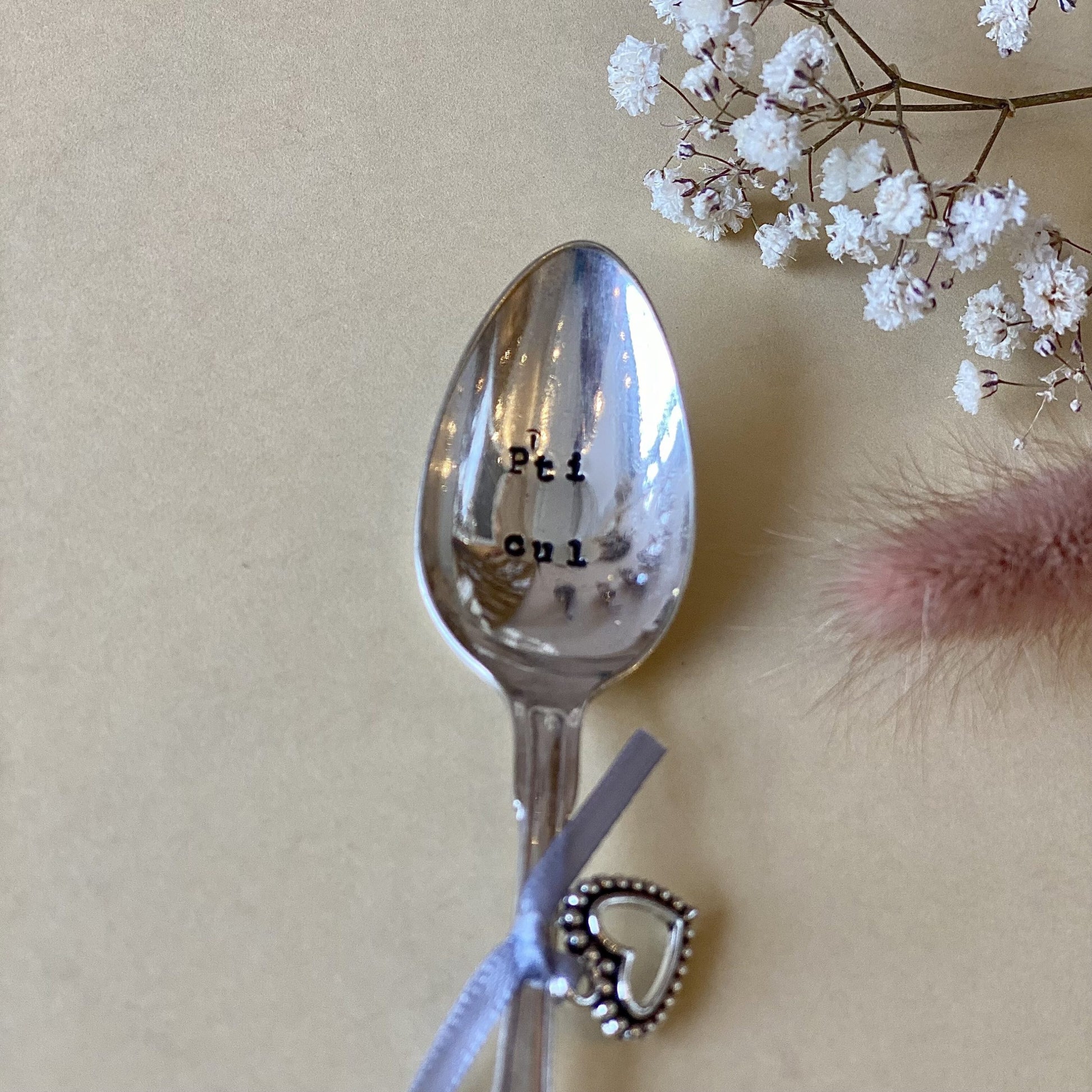 Petite cuillère gravée - Pti cul