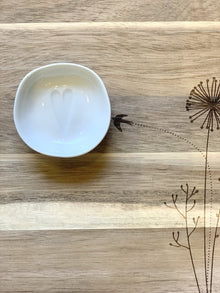 Mini coupelle en porcelaine - Cœur gravé