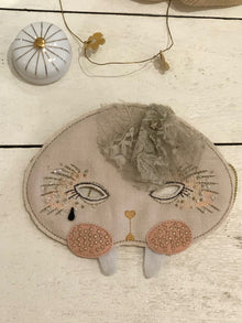 Masque en tissus à suspendre - Morse