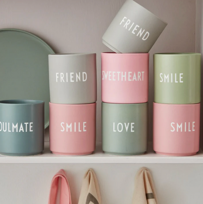 Tasse en porcelaine rose - SMILE