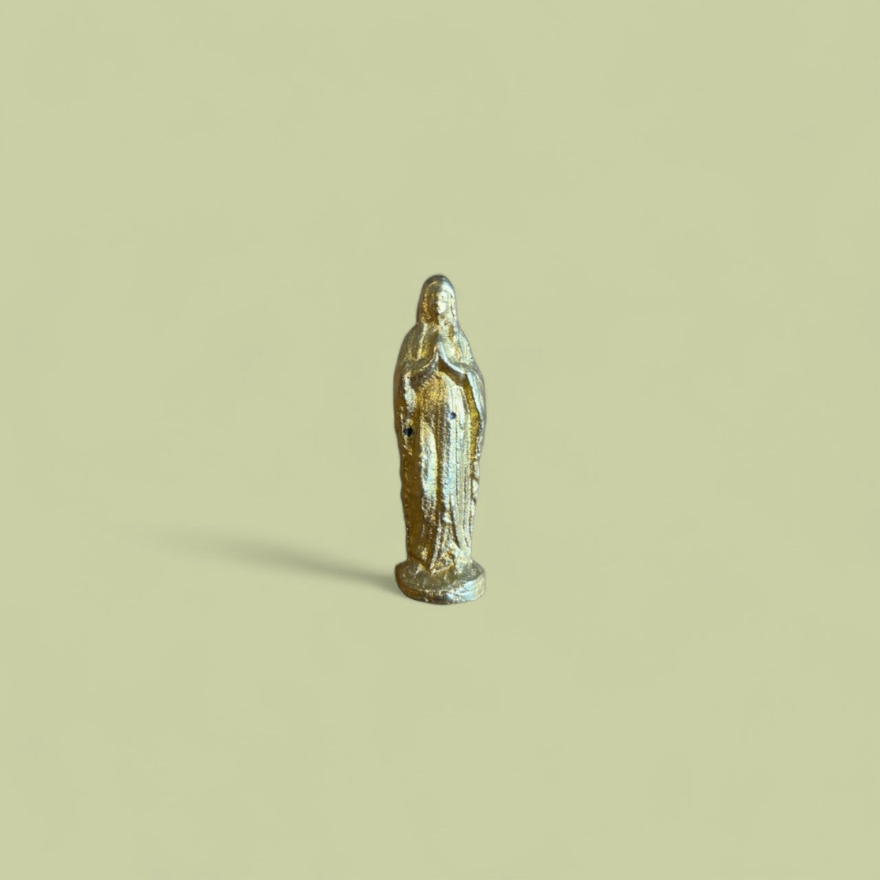 Clous - Vierge