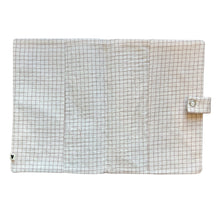 Protège carnet de santé - petits carreaux