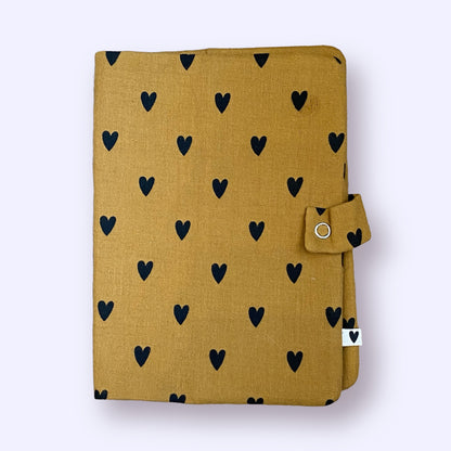 Protège carnet de santé - coeurs camel