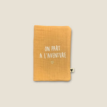 Protège passeport camel - On part à l'aventure
