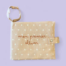 Mini album photo coeurs beige - Mon premier album