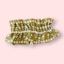 Col amovible froufrou - Vert olive brodé