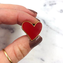 Pin's Petit coeur St Valentin - Coeur rouge