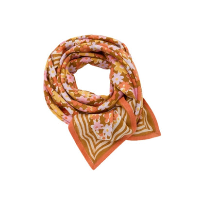 apaches-collections-big-foulard-latika-paquerette-tapenade