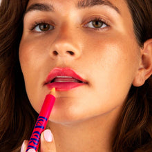 application crayon à lèvres