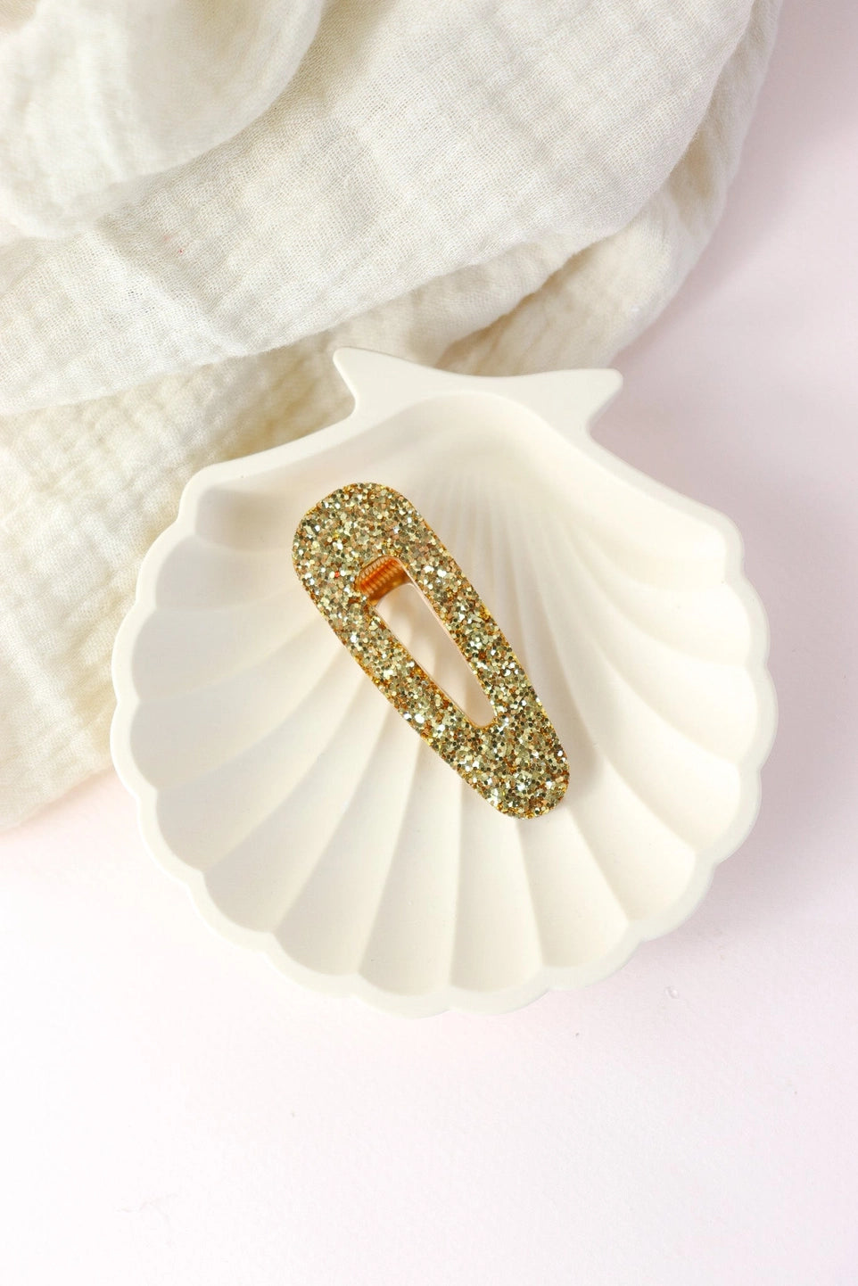 Barrette triangle - Paillettes doré