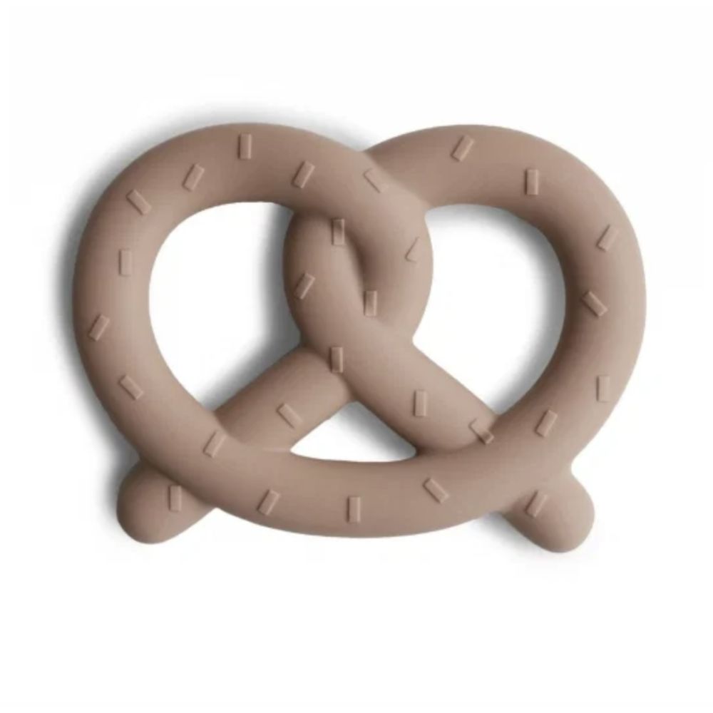 Anneau de dentition bretzel Mushie en silicone