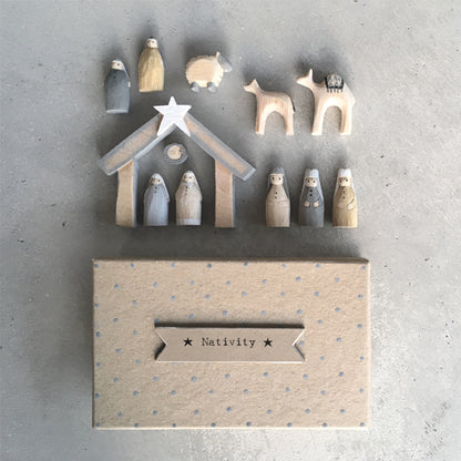 Petite crèche en bois complète - Boîte