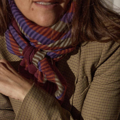 foulard en laine opale bordeaux Gabrielle