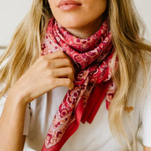 foulard_femme_garda_framboise-bindi