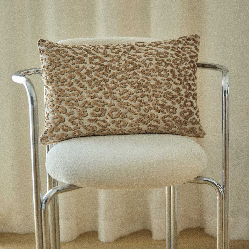 housse-de-coussin-30x50-jacquard-leopard