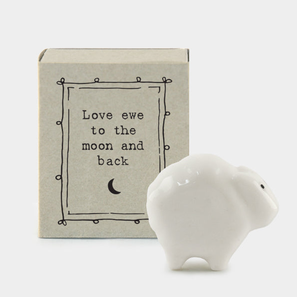 Mini boîte mouton - Love every where to the moon and back