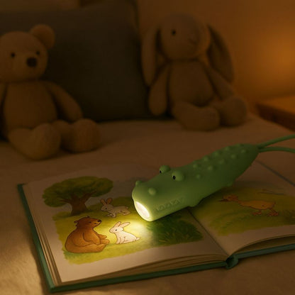 lampe-de-poche-en-silicone-crocodile-little l