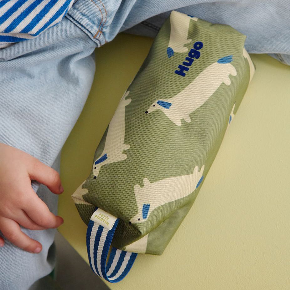 ninon-la-trousse-a-crayons-double teckels olive