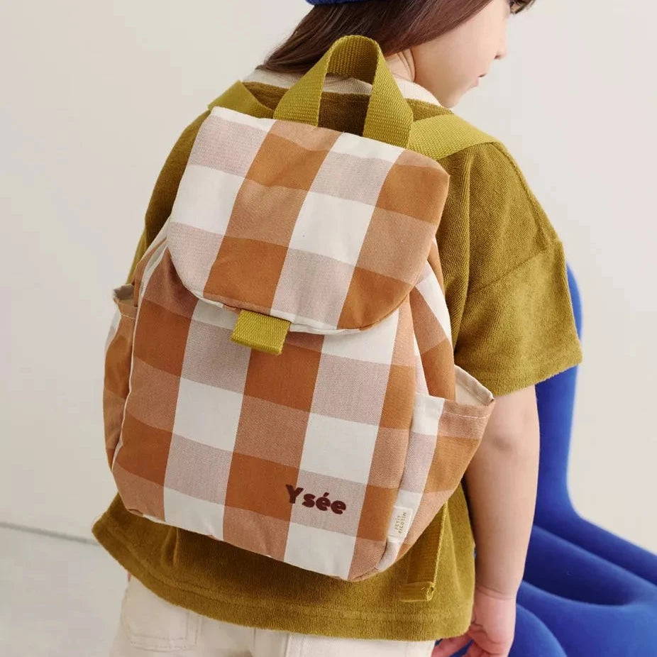 paco-le-sac-a-dos-a-carreaux brique