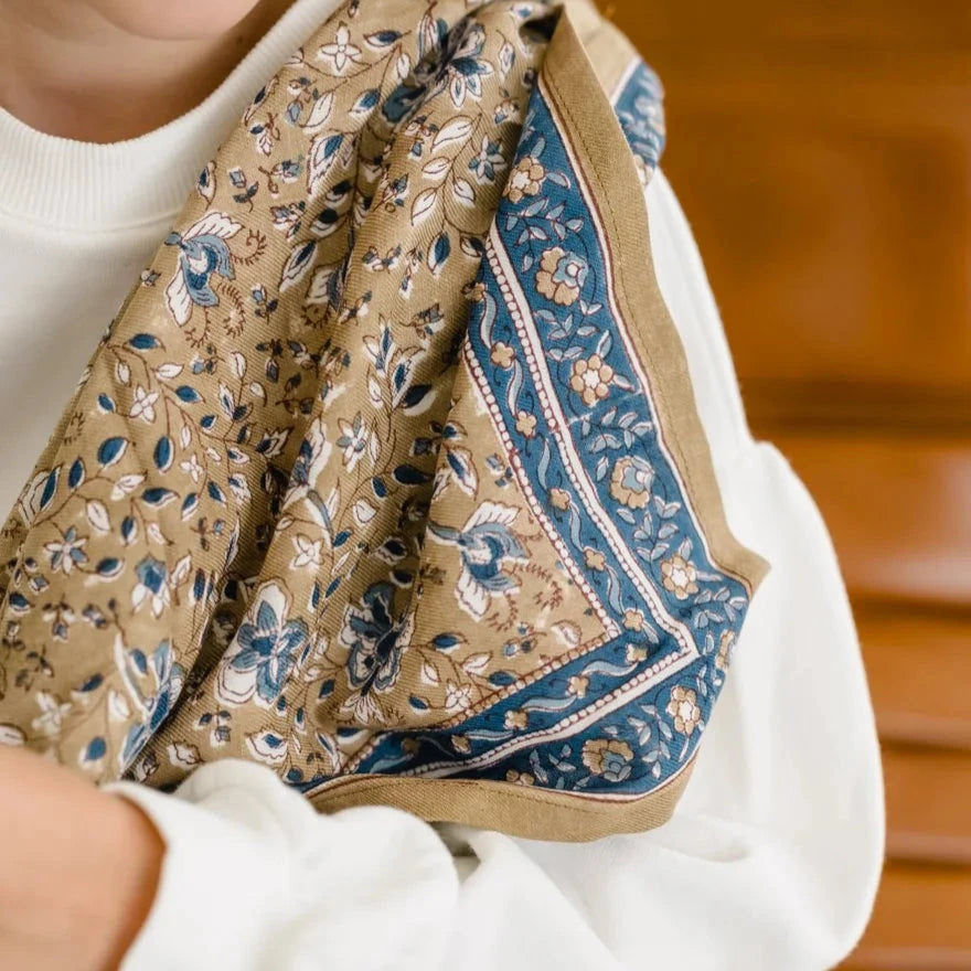 petit foulard folk story bronze bindi atelier