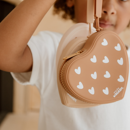 Pochette silicone coeurs - Nougat