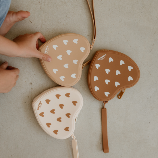 Pochette silicone coeurs - Nougat
