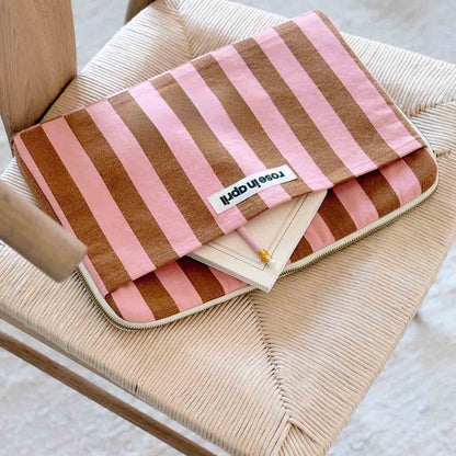 pochette ordinateur rayures caramel et strawberry