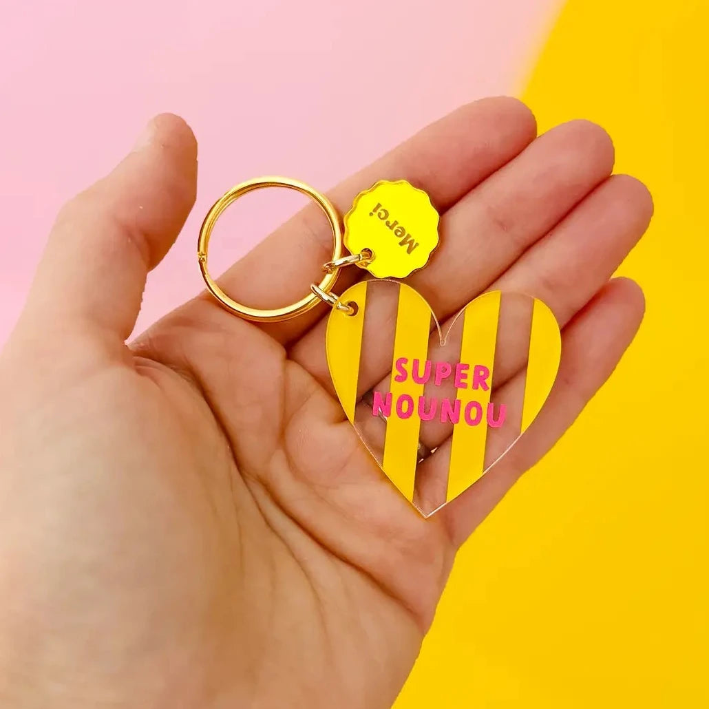 porte clés coeur rayures jaune super nounou