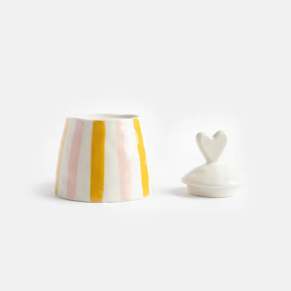 pot à couvercle coeur à rayures rose et orange Caroline gardner 