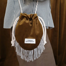 sac groom velours bronze a franges maison poumpoum