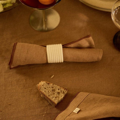 serviette-de-table-en-lin-lave-tabac-brode-2