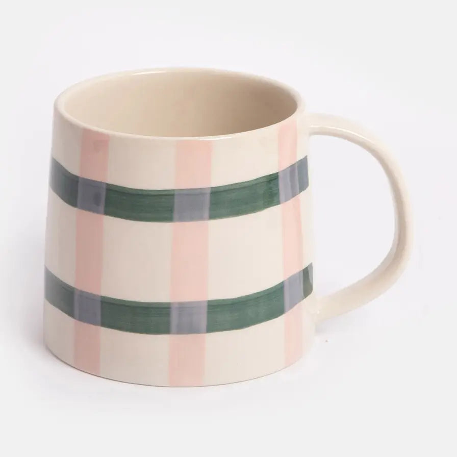 tasse carreaux rose et vert Caroline gardner