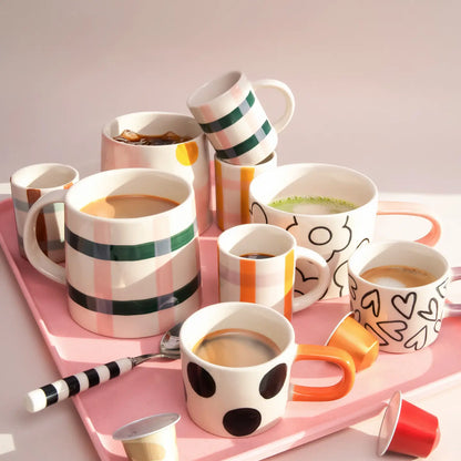 tasse carreaux rose et vert Caroline gardner