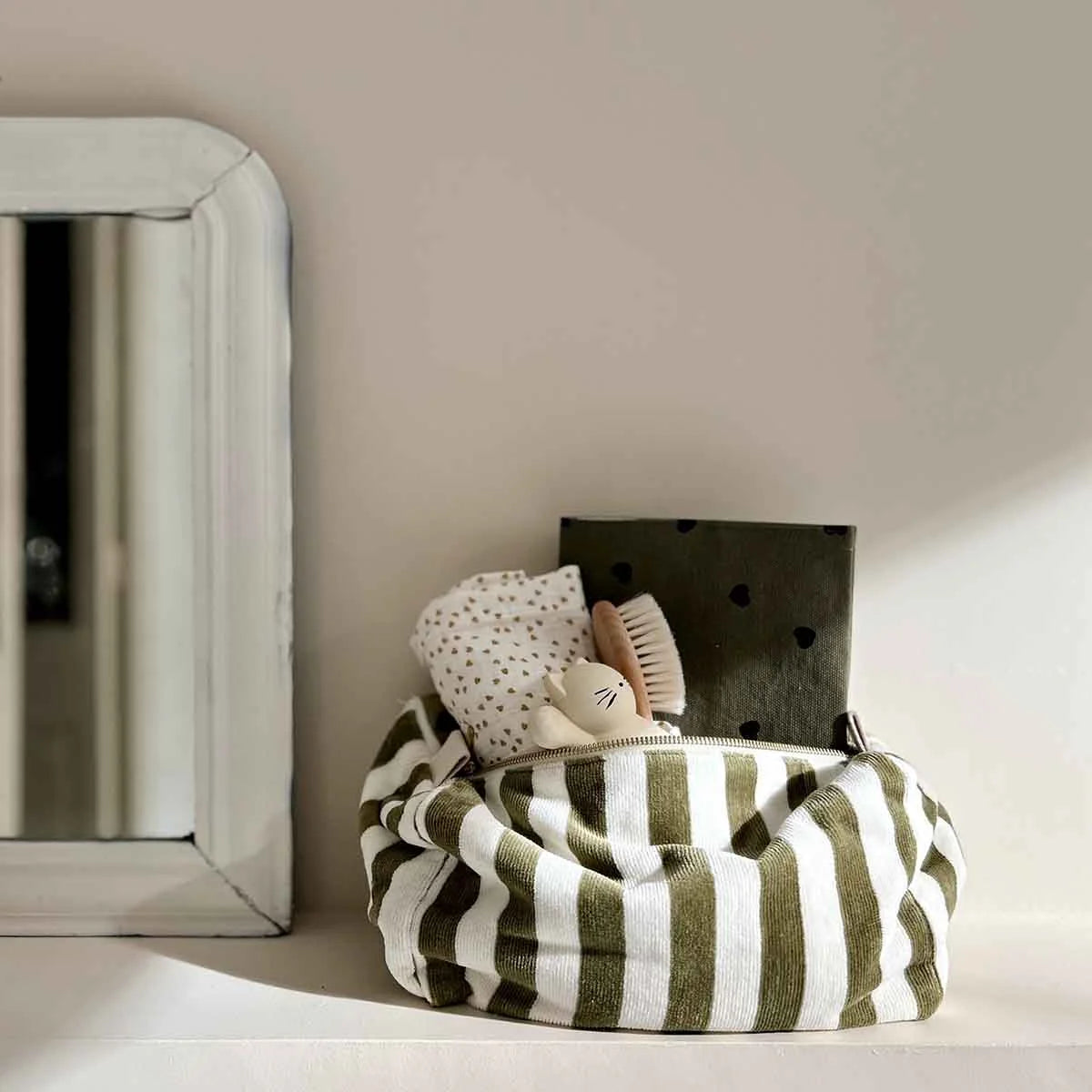 trousse-de-toilette-vic-éponge rayures-kaki_jpg