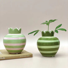 vase ondulé rayé opjet