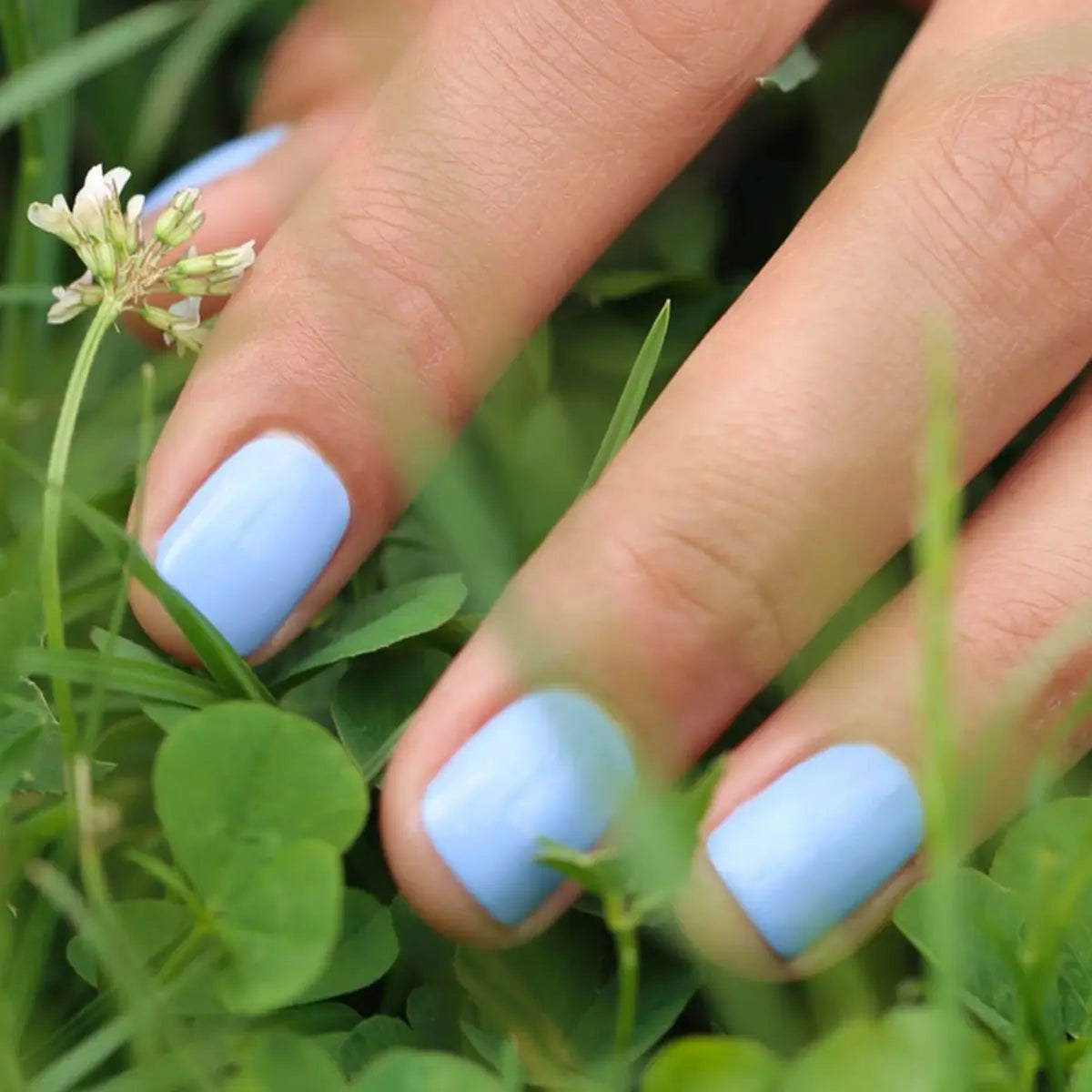 vernis à ongles lilas manucurist